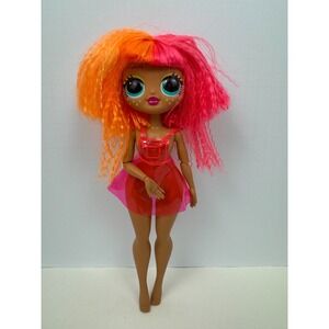 L.O.L. Surprise O.M.G. Neonlicious Fashion Doll Pink Orange Hair Outfit Series 1